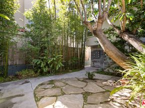 1453 Centinela Avenue, Santa Monica CA 90404