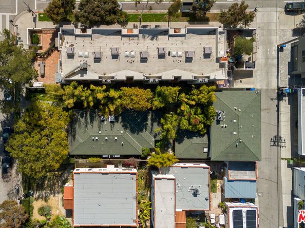 1453 Centinela Avenue, Santa Monica CA 90404