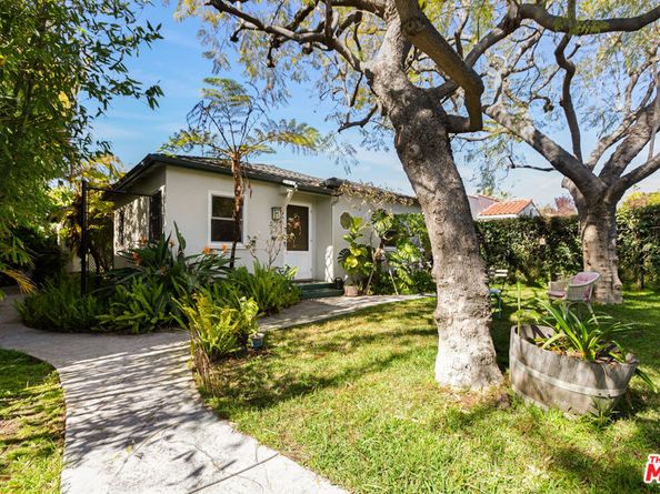 1453 Centinela Avenue, Santa Monica CA 90404