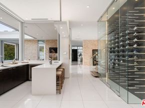 9311 Readcrest Drive, Beverly Hills CA 90210