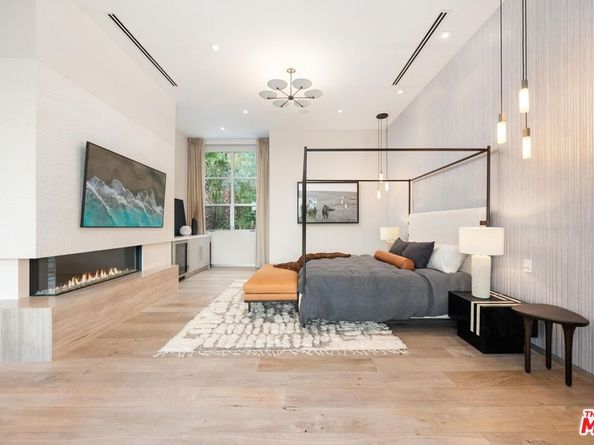 9311 Readcrest Drive, Beverly Hills CA 90210