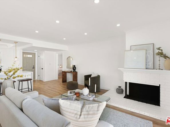 23730 Walter Avenue, Torrance CA 90501