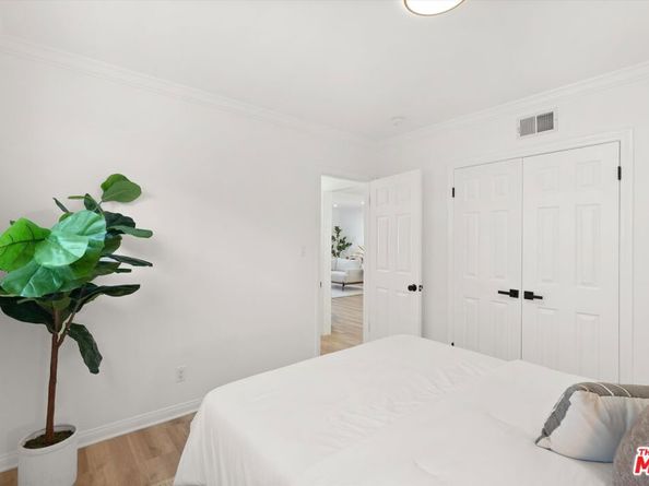 23730 Walter Avenue, Torrance CA 90501