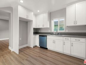 1617 W 24th Street, Los Angeles CA 90007