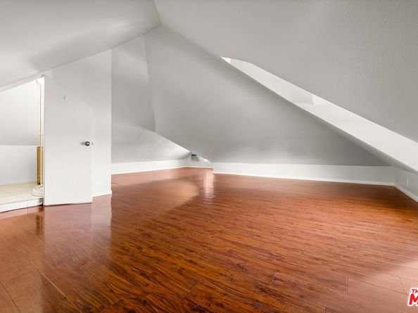 1617 W 24th Street, Los Angeles CA 90007