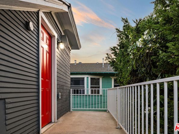 1617 W 24th Street, Los Angeles CA 90007