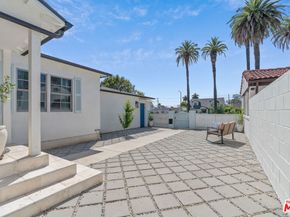 1152 S Windsor Boulevard, Los Angeles CA 90019