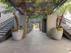 13044 Pacific 107, Playa Vista CA 90094