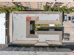 1415 S St Andrews Place, Los Angeles CA 90019