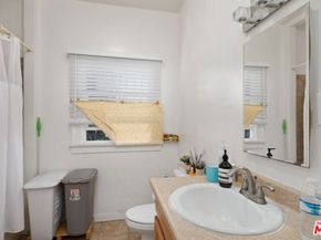 1415 S St Andrews Place, Los Angeles CA 90019