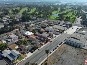 1722 W 120th Street, Los Angeles CA 90047