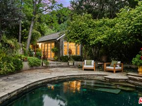 2576 Benedict Canyon Drive, Beverly Hills CA 90210