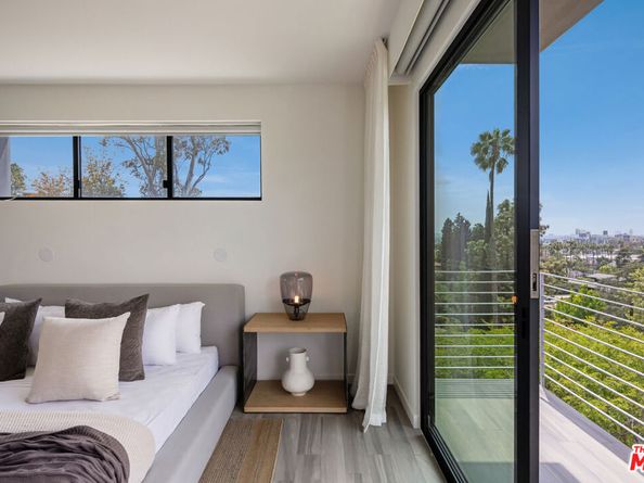5751 Valley Oak Drive, Los Angeles CA 90068