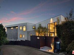 5751 Valley Oak Drive, Los Angeles CA 90068