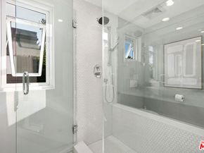 1215 7th Avenue, Venice CA 90291