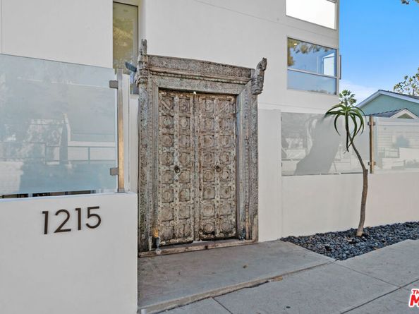 1215 7th Avenue, Venice CA 90291