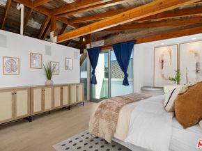 1215 7th Avenue, Venice CA 90291
