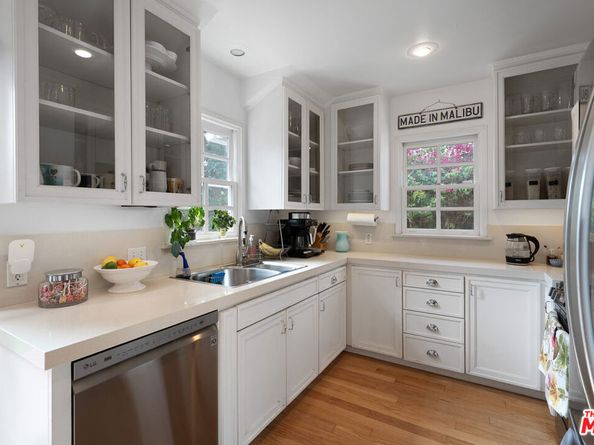 11450 Chenault Street, Los Angeles CA 90049