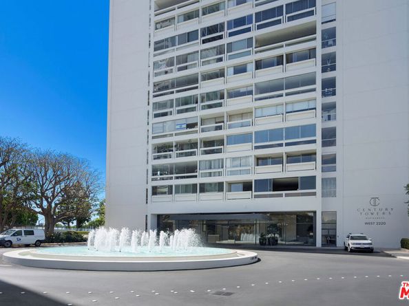 2220 Avenue Of The Stars 205, Los Angeles CA 90067