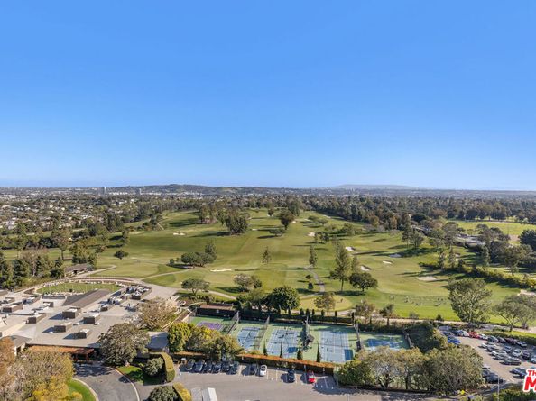 2220 Avenue Of The Stars 205, Los Angeles CA 90067