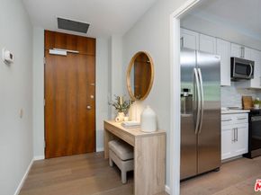 2220 Avenue Of The Stars 205, Los Angeles CA 90067