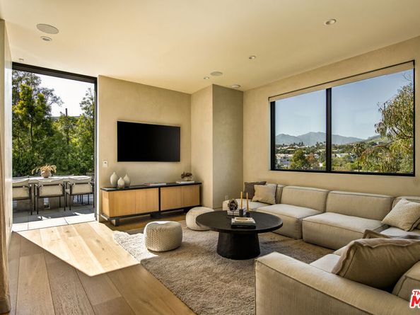 28869 Selfridge Drive, Malibu CA 90265