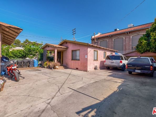 5851 La Mirada Avenue, Los Angeles CA 90038