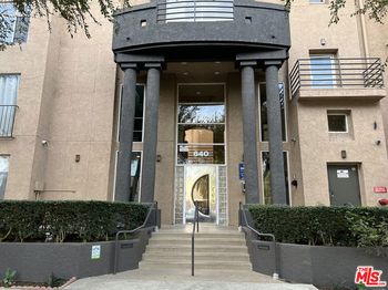 640 W 4th Street