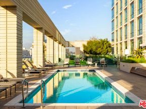 400 S Broadway 502, Los Angeles CA 90013