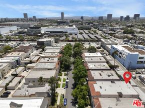 351 N Orange Grove Avenue, Los Angeles CA 90036