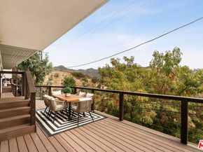 2832 Hollyridge Drive, Los Angeles CA 90068