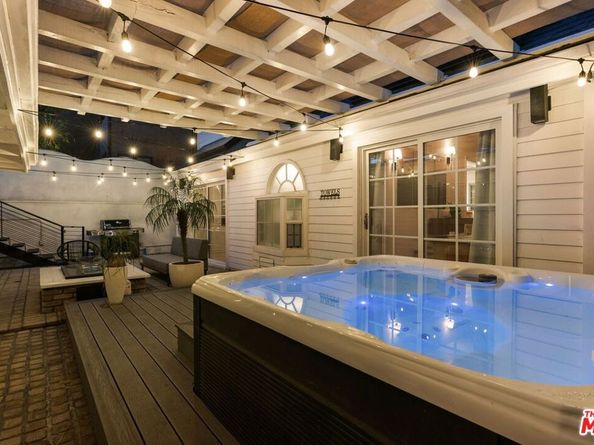 3011 Clune Avenue, Venice CA 90291