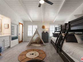 3011 Clune Avenue, Venice CA 90291