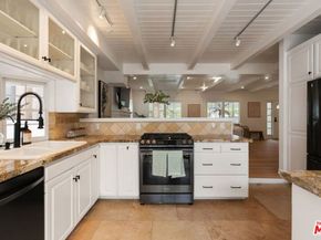 3011 Clune Avenue, Venice CA 90291