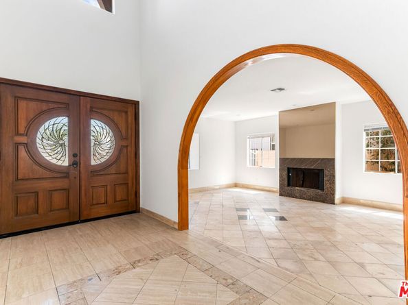 2207 Veteran Avenue, Los Angeles CA 90064