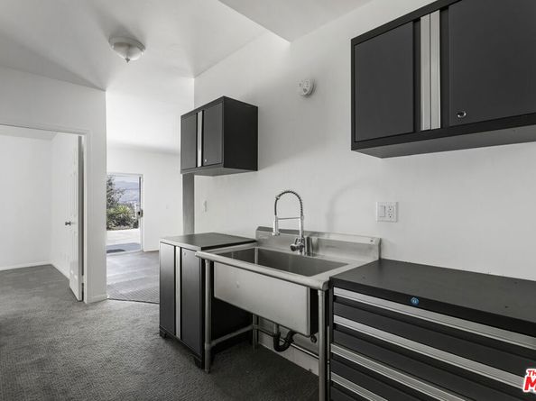 4013 Division Street, Los Angeles CA 90065