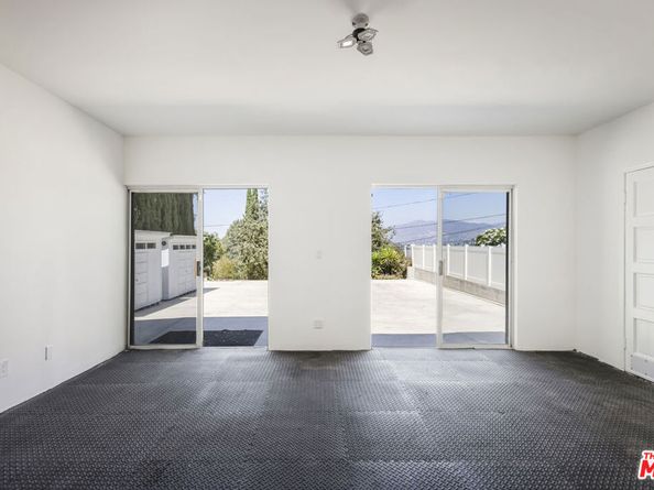 4013 Division Street, Los Angeles CA 90065