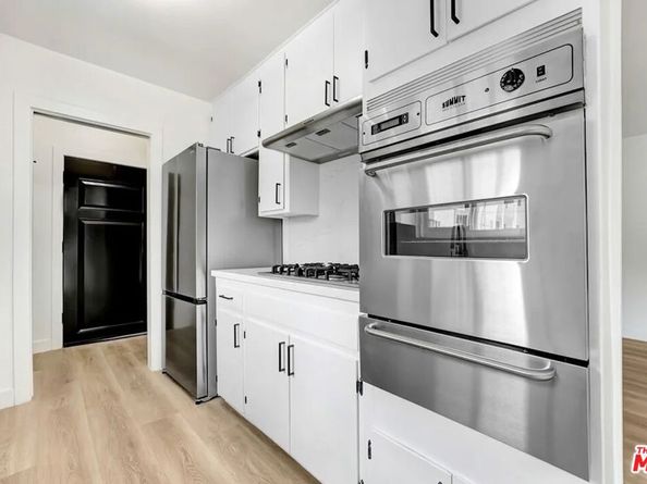 1140 N Ogden Drive, West Hollywood CA 90046