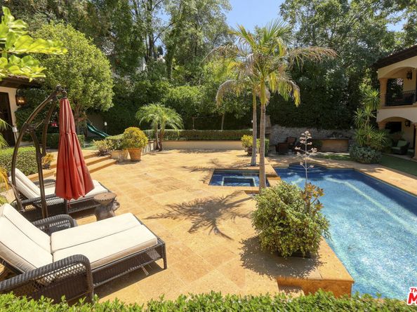 4718 White Oak Avenue, Encino CA 91316
