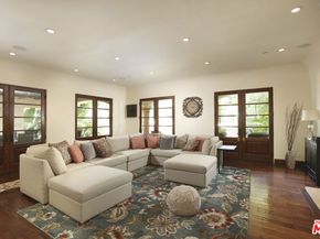 4718 White Oak Avenue, Encino CA 91316