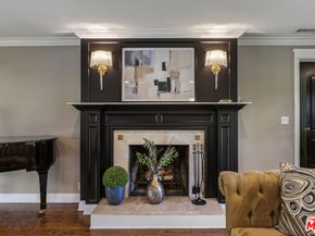2555 N Altadena Drive, Altadena CA 91001