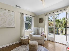 2555 N Altadena Drive, Altadena CA 91001
