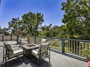 2555 N Altadena Drive, Altadena CA 91001