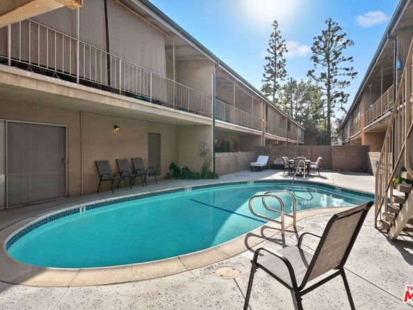 108 N Grand Oaks Avenue, Pasadena CA 91107