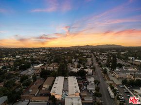 108 N Grand Oaks Avenue, Pasadena CA 91107