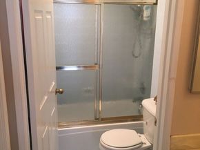 869 S Wooster Street 103, Los Angeles CA 90035