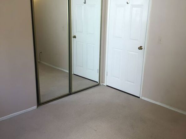 869 S Wooster Street 103, Los Angeles CA 90035