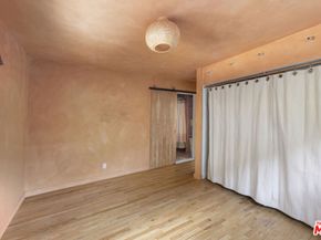 10623 Woodward Avenue, Sunland CA 91040