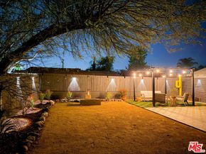 10623 Woodward Avenue, Sunland CA 91040