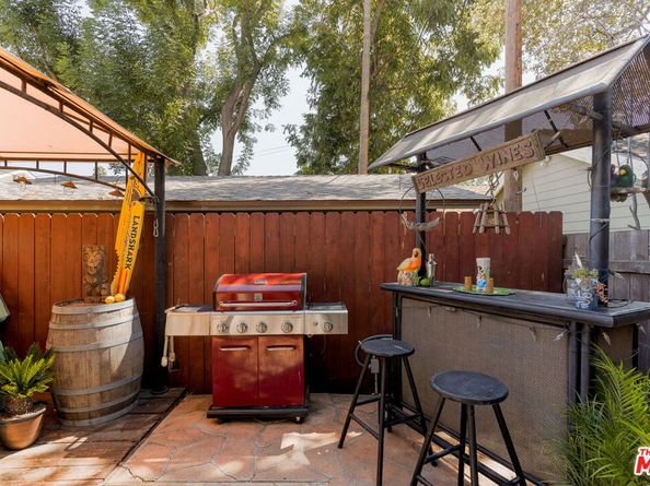 577 N Chester Avenue, Pasadena CA 91106
